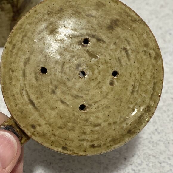 Otigiri 1970’s salt & pepper shakers set retro stoneware wheat pottery handles - Picture 8 of 9